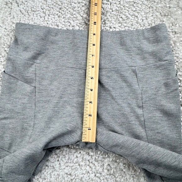 Cabi Runaway Crop Legging Light Gray - Picture 12 of 14